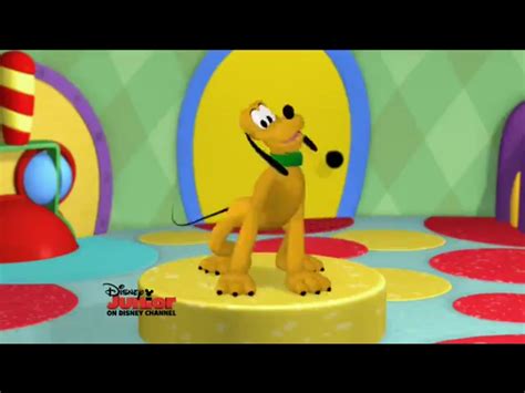 dog on mickey mouse clubhouse|mickey's hot dog dance.